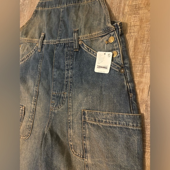 *NWT* FREE PEOPLE WAY BACK DENIM OVERALLS - Picture 5 of 14